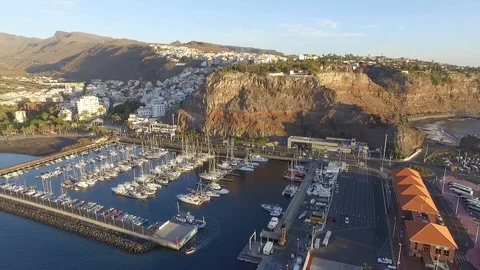 Island Harbour 動画素材 94983189