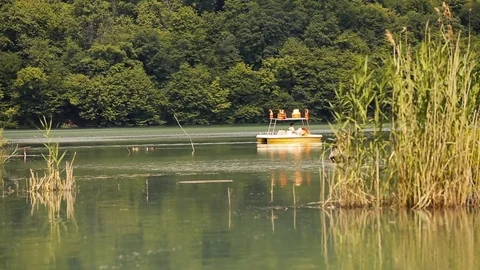 Island in middle of lake Stock Footage 81487828