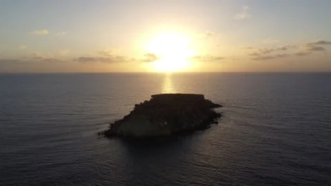 Island With Sunrise/Sunset Behind Video stock 255557801