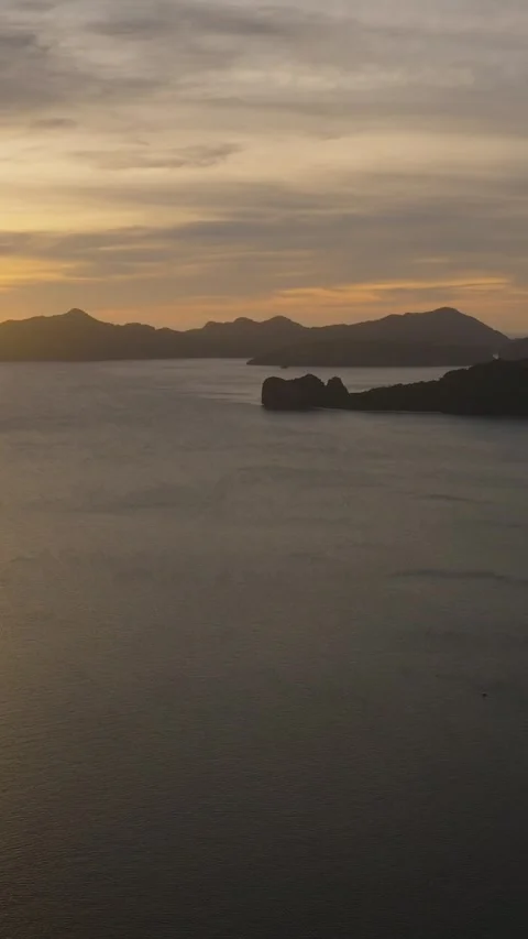 Islands and Sunset in El Nido. Palawan, Philippines. Stock Footage 316455992