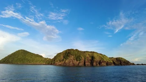 Islands near Phuket in the rays of the setting sun Video stock 220346055