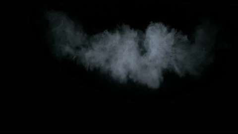 Isolated High Speed Smoke Whisp on Black Background Vidéo 138610252