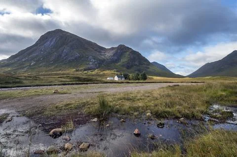 Isolated hut in Glencoe Foto stock