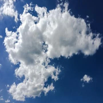 Isolated white cloud on blue sky. Beautiful blue sky with clouds background.  Stock-Fotos