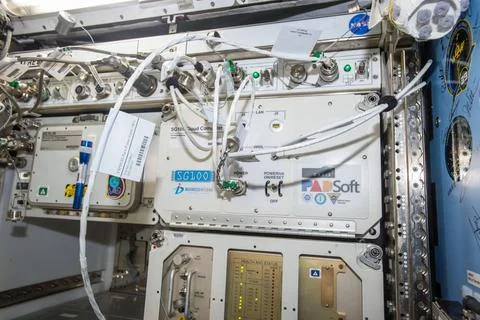 Iss051e045046 (5/17/2017) --- The SG100 Cloud Computing Payload, shown her... 스톡 사진