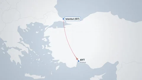 Istanbul to antalya flight route map animation Stock Footage 339423217