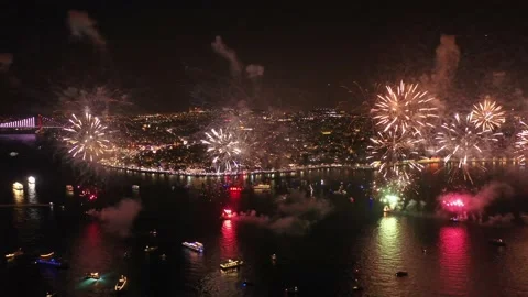 Istanbul Bosphorus Firework Drone 1 Vídeos de archivo 132958618