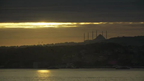 Istanbul Harbor 動画素材 328205535