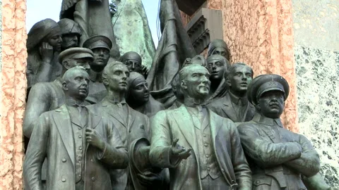 Istanbul's Statue Video stock 327570017