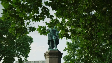 Istvan Szechenyi statue Stock Footage 99796756