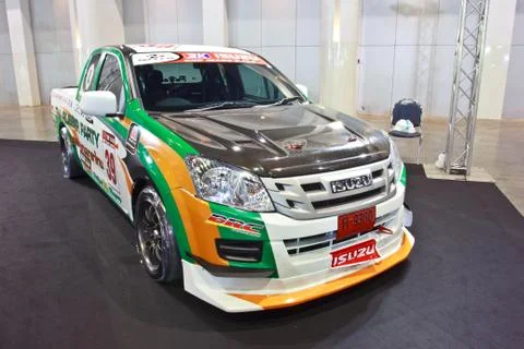 ISUZU D-MAX show at the second Bangkok international auto salon 2013 Stock Photos