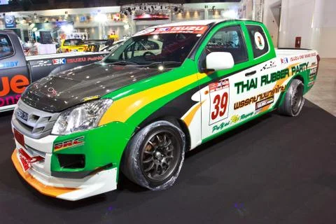 ISUZU D-MAX show at the second Bangkok international auto salon 2013 Stock Photos