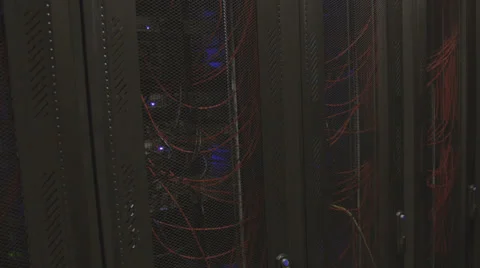 IT business data center servers. Working in computer server room data center. Vídeos de archivo 32723557