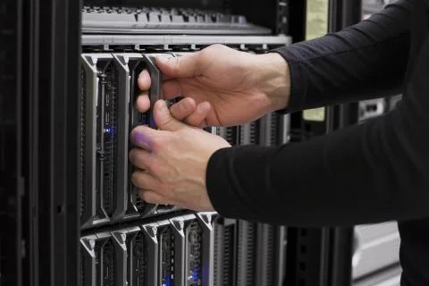 It consultant install blade server Stock Photos