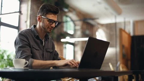 IT Developer Typing on the Laptop 動画素材 103747681