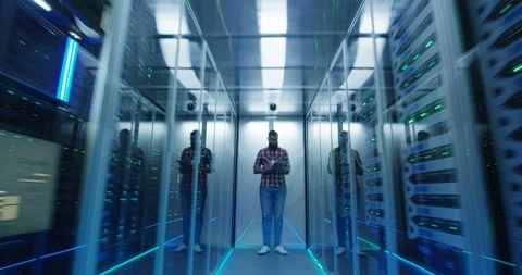 IT engineer with tablet in server room Stock Footage 97166294