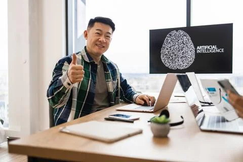 IT expert working on artificial intelligence developments in office Foto stock