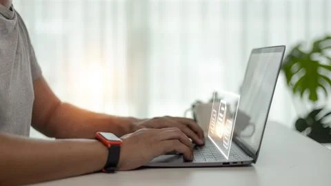 IT staff working with Document Management System (DMS), online documentatio.. 스톡 사진