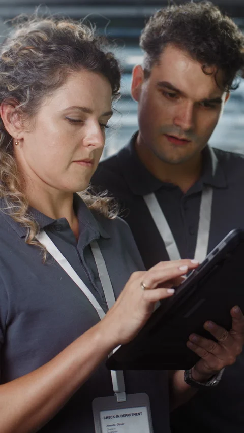 IT Team Conducting Server Room Audit with Digital Tablet Vídeo Stock 344887623