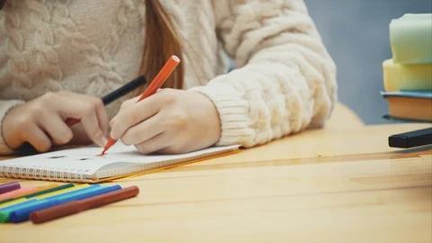 It is time for art now. Come on. Let's draw. Stock Footage 113081387