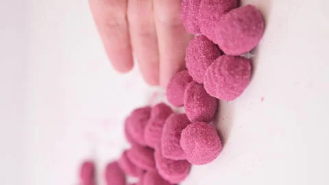 Italian gnocchi beetroot. Video stock 253476554