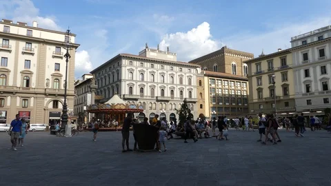 Italian Piazza in Florence Stock Footage