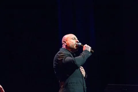Italian singer Music Concert - Raiz - Raiz canta Sergio Bruni Raiz Sing on... Stock Photos