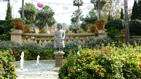 Italian statue fountain Stock Footage 59089007