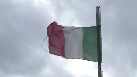 Italy flag wind Stock-Footage 112003291