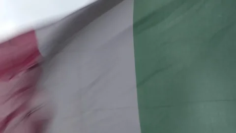 Italy flag wind Stock-Footage 112003344
