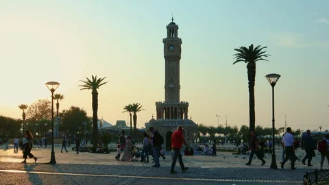 Izmir clock tower.The famous clock tower became the symbol of Izmir.Timelapse 4k Видео 121401216