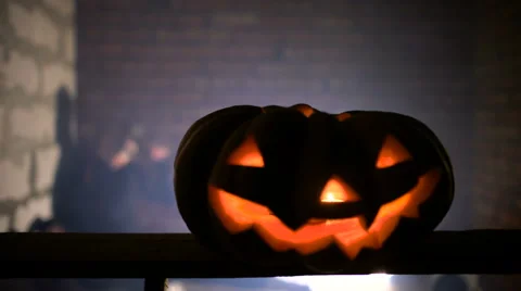 Jack-o' lantern lights Video stock 68695817