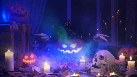 Jack O Lantern waves his hands, dancing invites everyone to celebrate Halloween 库存影片 281288613