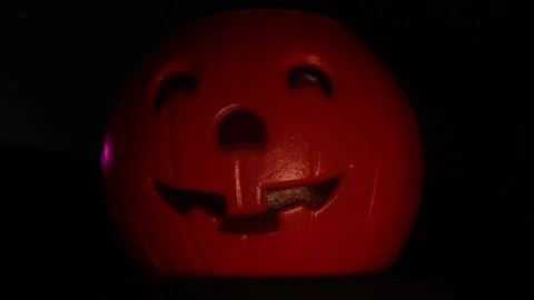 Jack O'Lantern in Firelight 1 Vídeos de archivo 268062014
