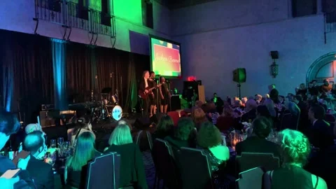 Jackson Browne Performs At Edward Asner's 90th birthday gala Vidéo 296600270