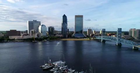 Jacksonville on the Saint Johns River Stock Footage 156558671