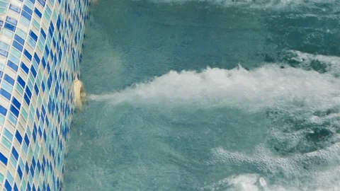 Jacuzzi Video stock 105552028
