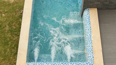 Jacuzzi Video stock 105552221