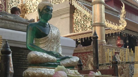 A jade Buddha statue at Wat Phra That Doi Suthep in Chiang Mai, Thailand Stock Footage 48196909