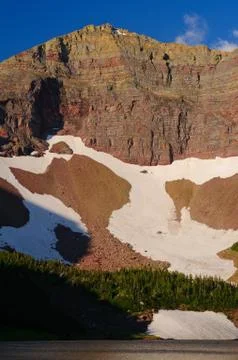 Jagged cliffs in the mountain west Stockfoto's
