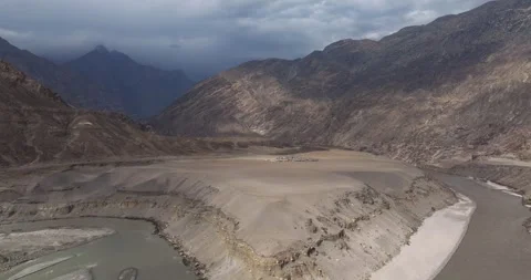 Jaglot Confluence with Gilgit and Indus Rivers, Pakistan Mountains Video stock 293764677