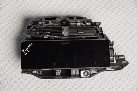 Jaguar I-PACE digital dashboard display module Foto stock