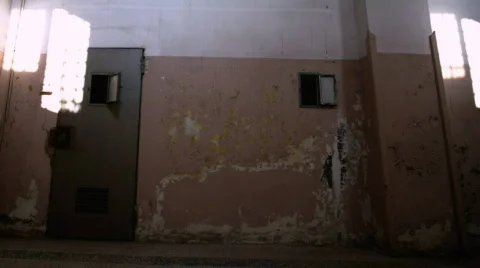 Jail door timelapse 库存影片 84755