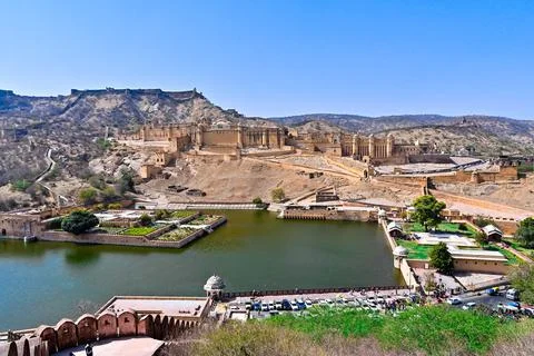 Jaipur, Rajasthan, India- Febuary 27, 2020:Amer Fort is located on the top of Stock Photos