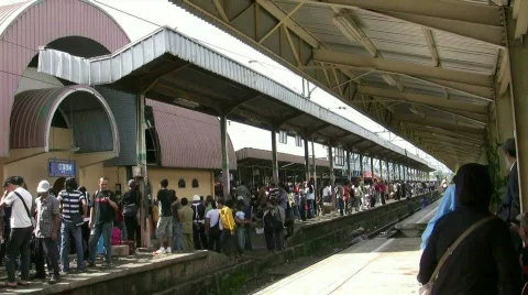 Jakarta Commuter Train Stock-Footage 671740