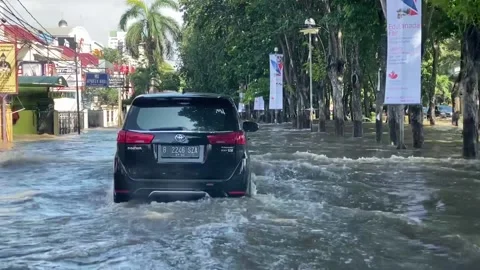 Jakarta Flooding Stock Footage 146349042