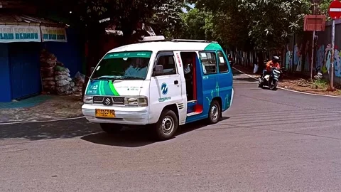 Jakarta Microtrans - Jaklingko Stock Footage 323190587