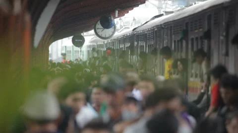 Jakarta train station crowed Stock Footage 33840802