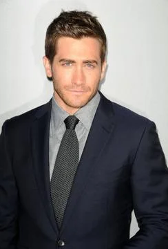  Jake Gyllenhaal at the premiere of Source Code at the Arclight Cinerama D... Stock Photos