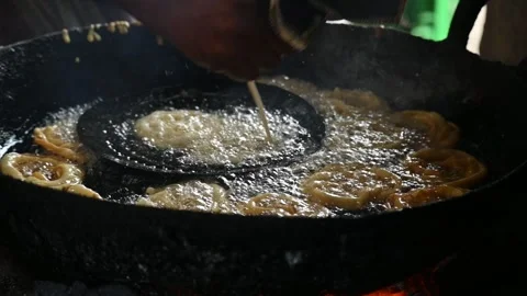 Jalebi making, Slow motion video. Видео 295981266